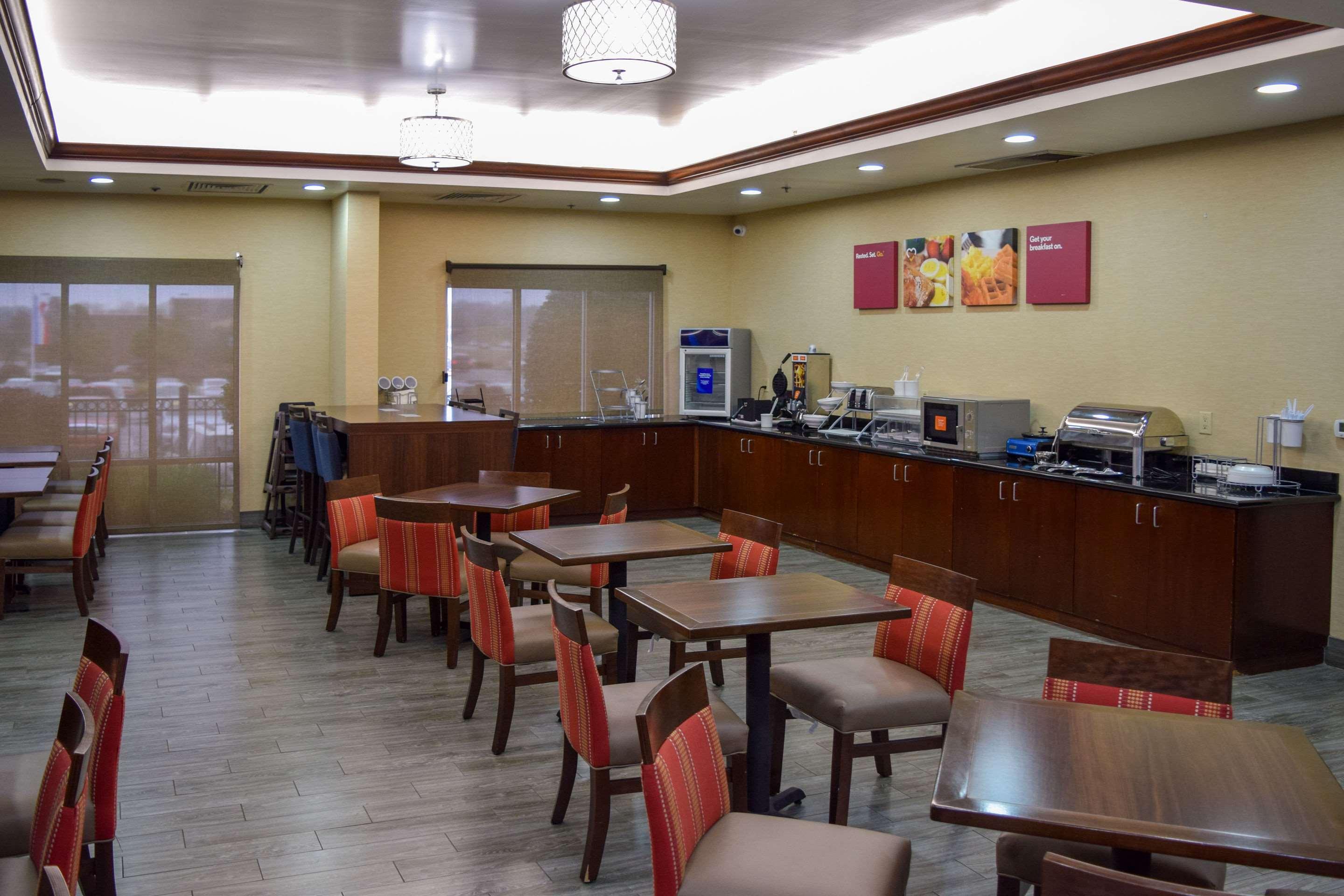 奥利夫布兰奇西舒适套房酒店 外观 照片